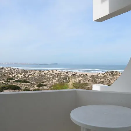 Baleal Tower Bay Apartment Ferrel  Exterior photo
